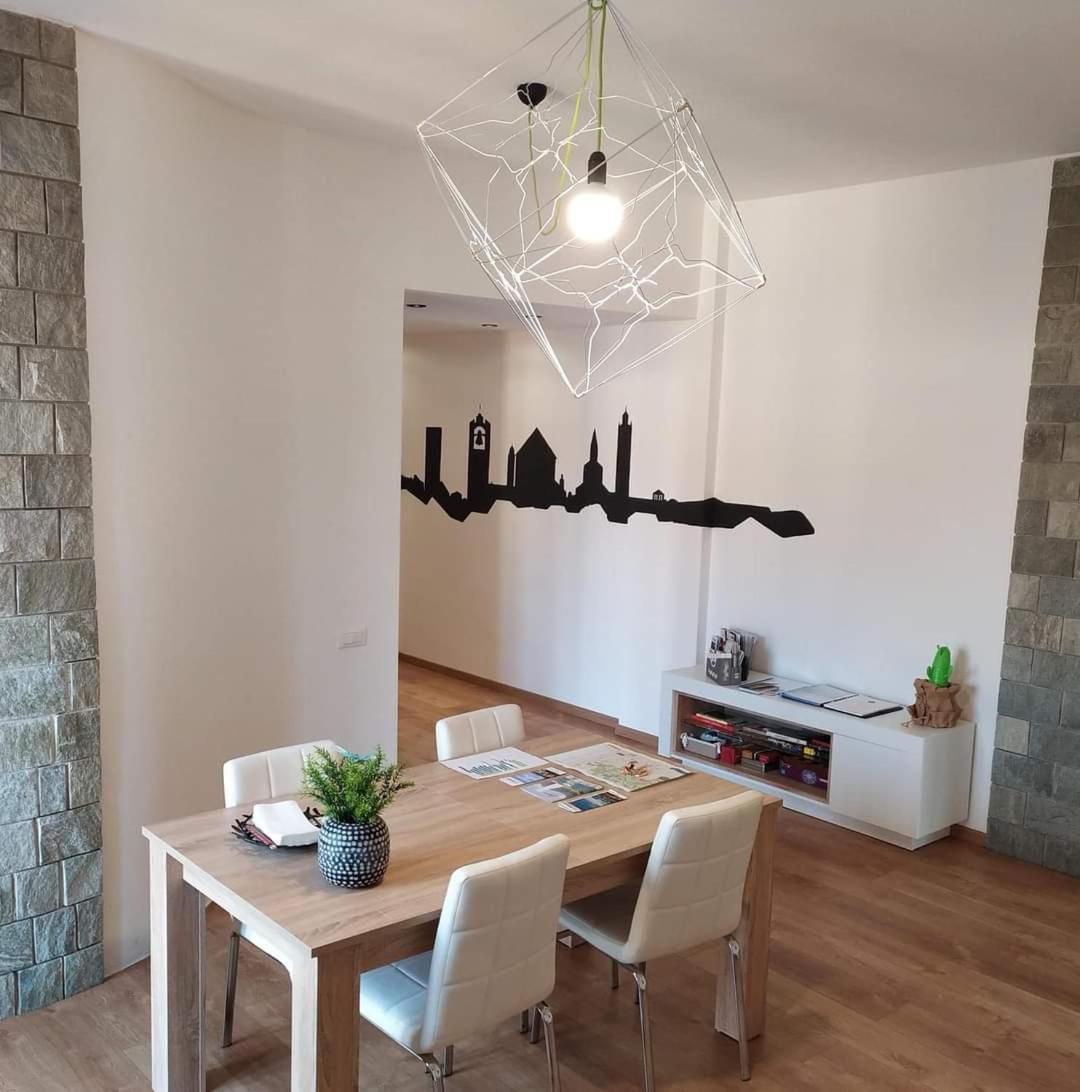 P&P Bergamo Apartment Bagian luar foto